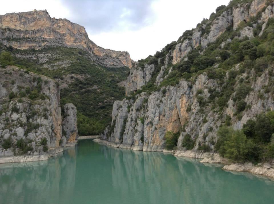 Apartamento Pirineo Aragones Sabiñánigo Exteriör bild