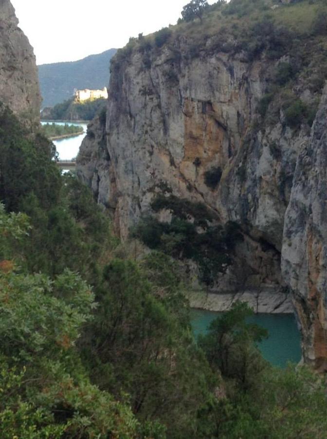 Apartamento Pirineo Aragones Sabiñánigo Exteriör bild
