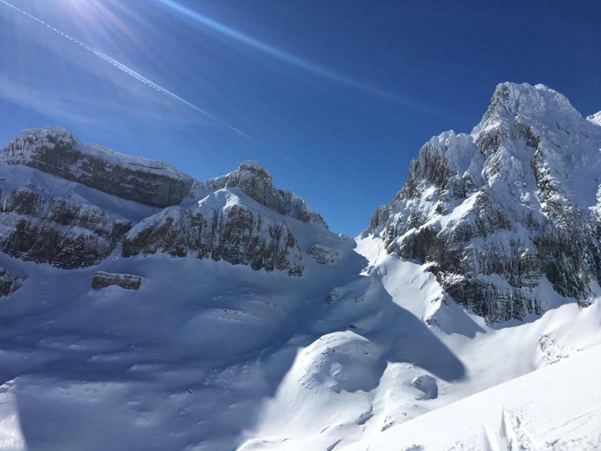 Apartamento Pirineo Aragones Sabiñánigo Exteriör bild