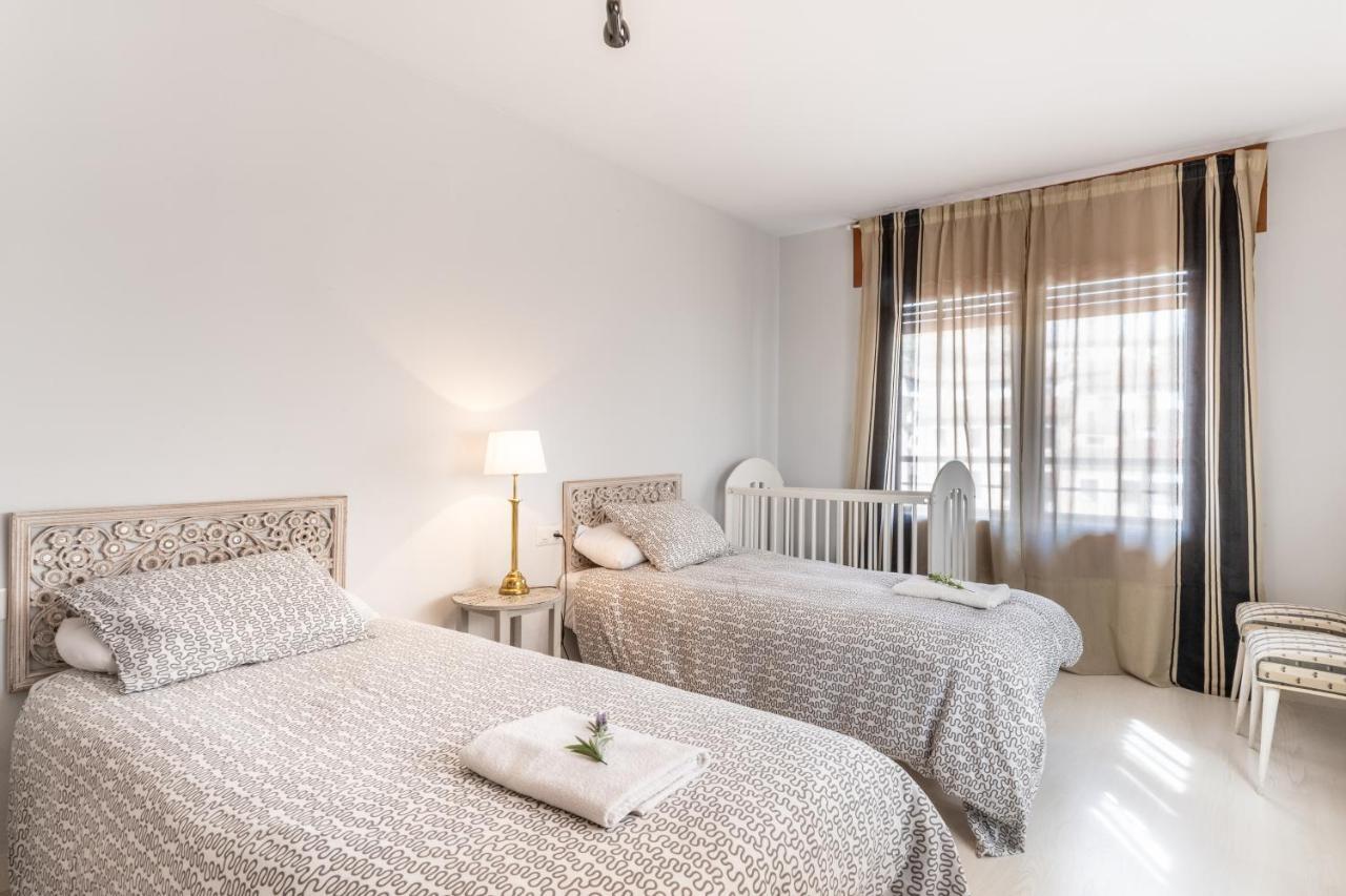 Apartamento Pirineo Aragones Sabiñánigo Exteriör bild